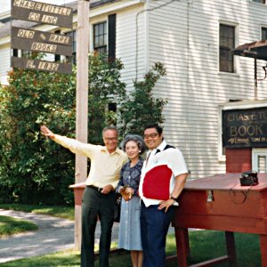 photo of charles and reiko tuttle with tom mori